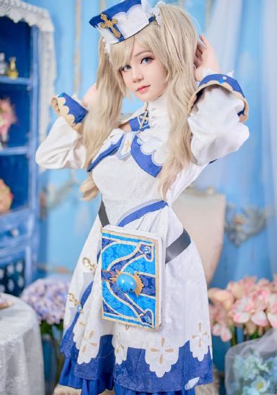 实拍欧美打野战的免费的视频_720动漫免费观看