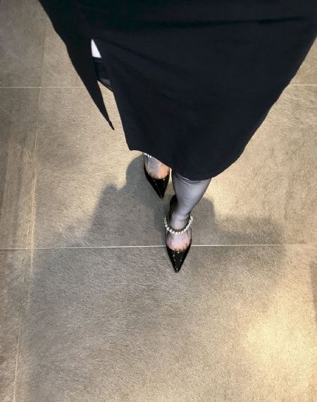 国产偷久久一级精品美女警察_HD在线手机播放