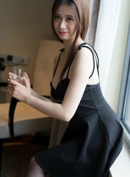 皇上调教公主泄欲共妻H_快播高清无删减WWW